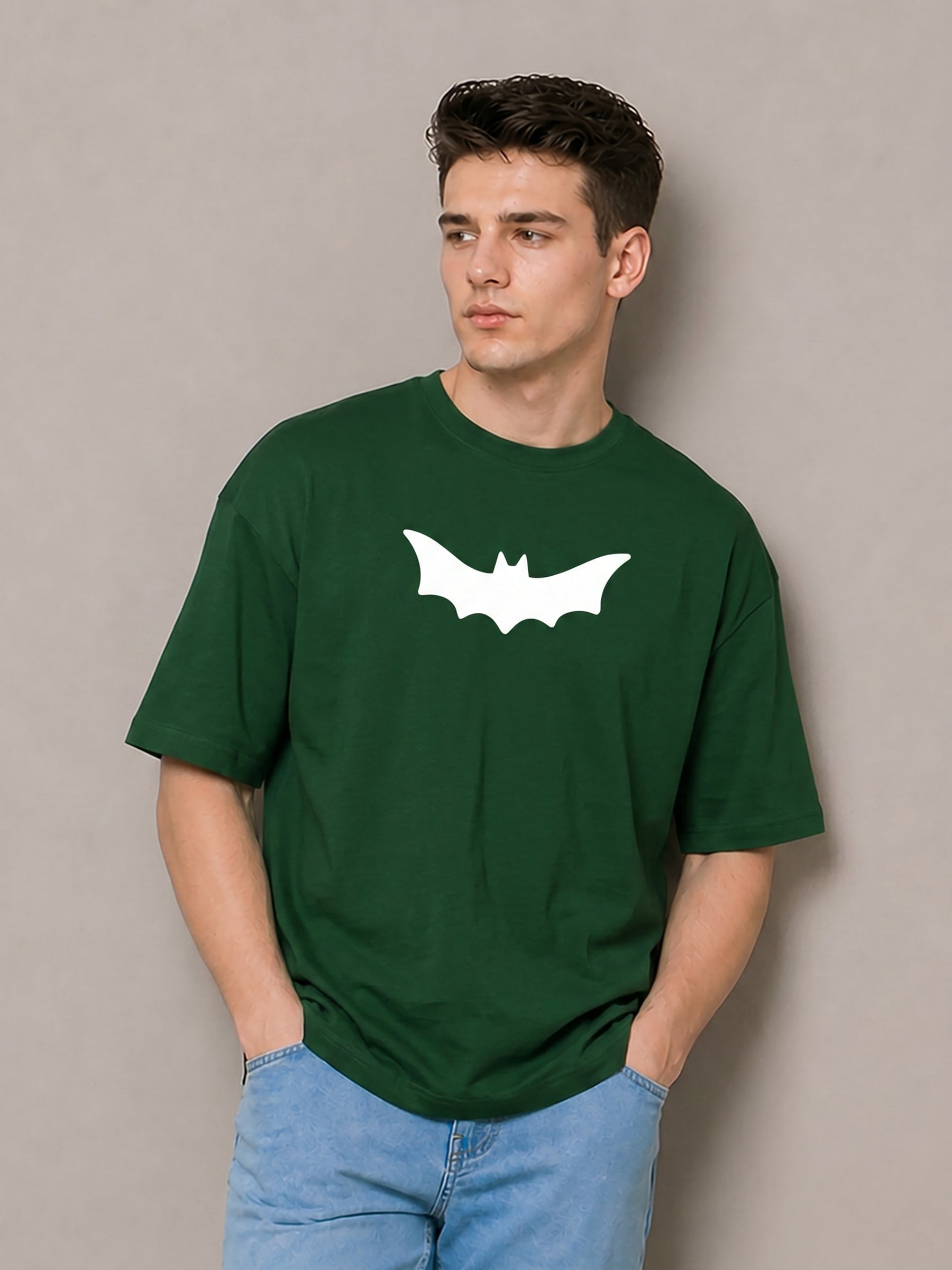 Nocturne Crest: Ivory Bat